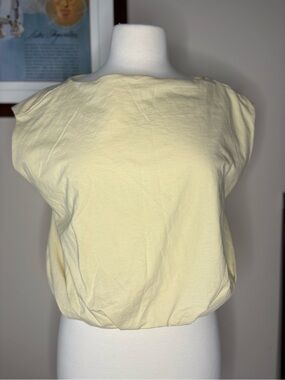 Banana Republic Pale Yellow Cap-Sleeve Tank Top